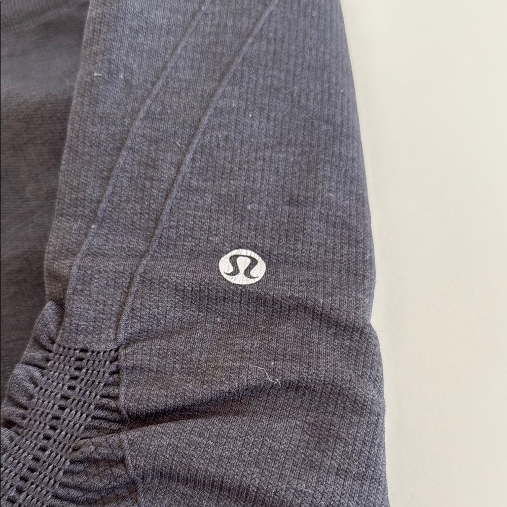 Lululemon Gray Long Sleeve Top